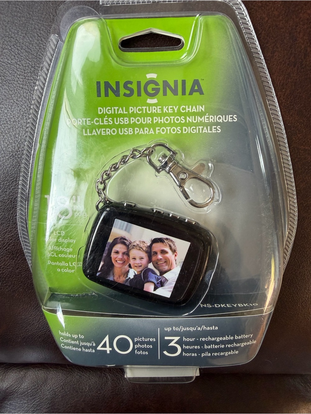 NEW Sealed Insignia NS-DKEYBK10 Digital Picture Key Chain 1.8" LCD Photo Frame U